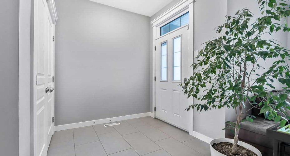 147 River Heights Drive, Cochrane, Alberta T4C 0Y1, 3 Bedrooms Bedrooms, ,3 BathroomsBathrooms,Residential,For Sale,River Heights,A2296822