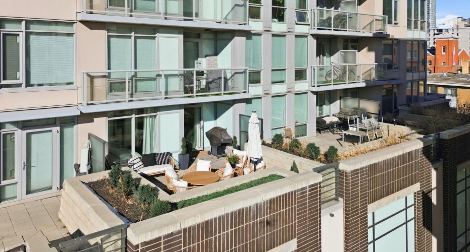 Your outdoor Patio space.