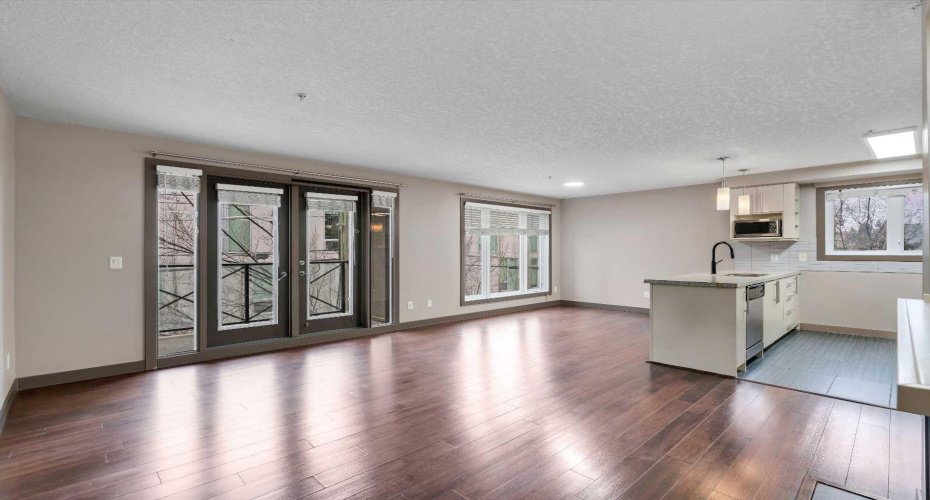 1805 26 Avenue, Calgary, Alberta T2T 1E2, 2 Bedrooms Bedrooms, ,1 BathroomBathrooms,Residential,For Sale,26,A2296682