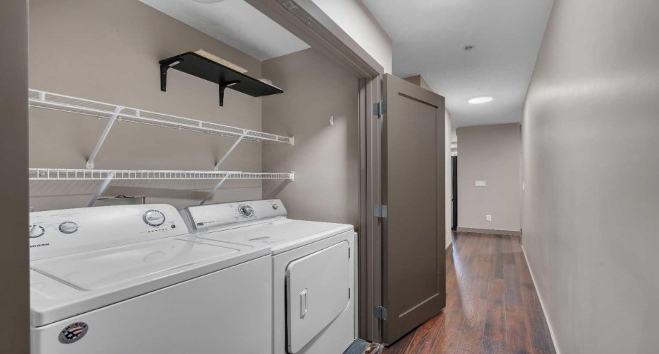 1805 26 Avenue, Calgary, Alberta T2T 1E2, 2 Bedrooms Bedrooms, ,1 BathroomBathrooms,Residential,For Sale,26,A2296682