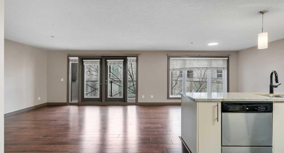 1805 26 Avenue, Calgary, Alberta T2T 1E2, 2 Bedrooms Bedrooms, ,1 BathroomBathrooms,Residential,For Sale,26,A2296682