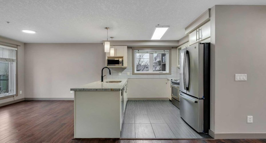 1805 26 Avenue, Calgary, Alberta T2T 1E2, 2 Bedrooms Bedrooms, ,1 BathroomBathrooms,Residential,For Sale,26,A2296682