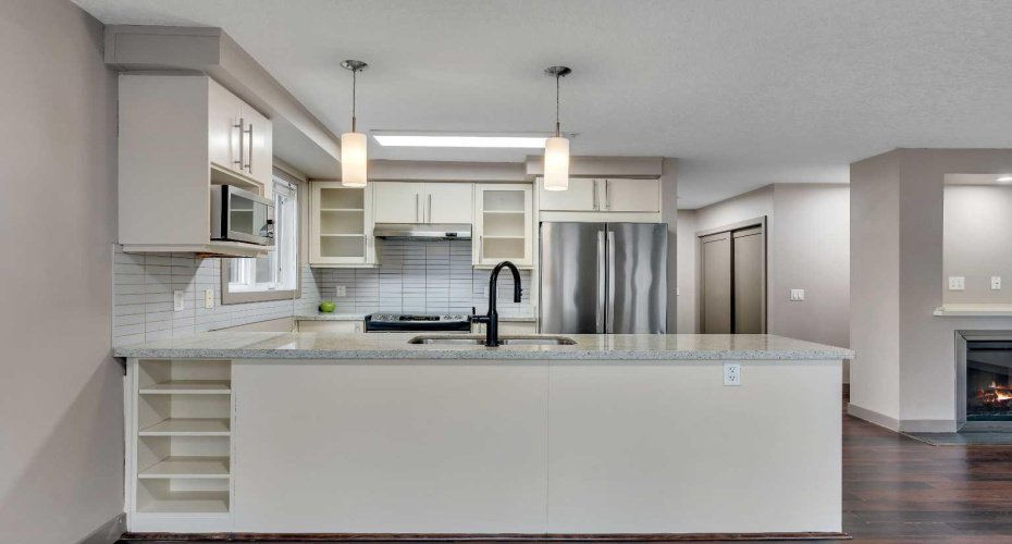 1805 26 Avenue, Calgary, Alberta T2T 1E2, 2 Bedrooms Bedrooms, ,1 BathroomBathrooms,Residential,For Sale,26,A2296682