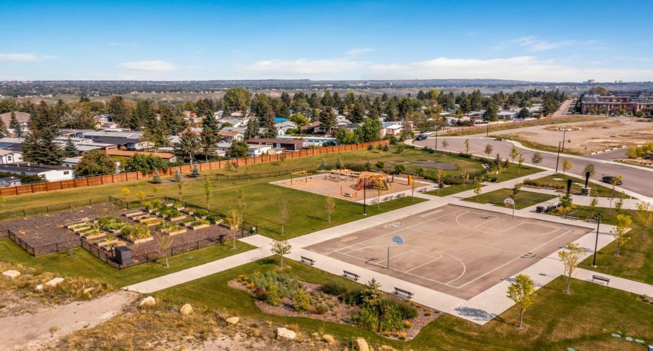 3223 83 Street, Calgary, Alberta T3B 5P4, 2 Bedrooms Bedrooms, ,1 BathroomBathrooms,Mobile,For Sale,83,A2297239