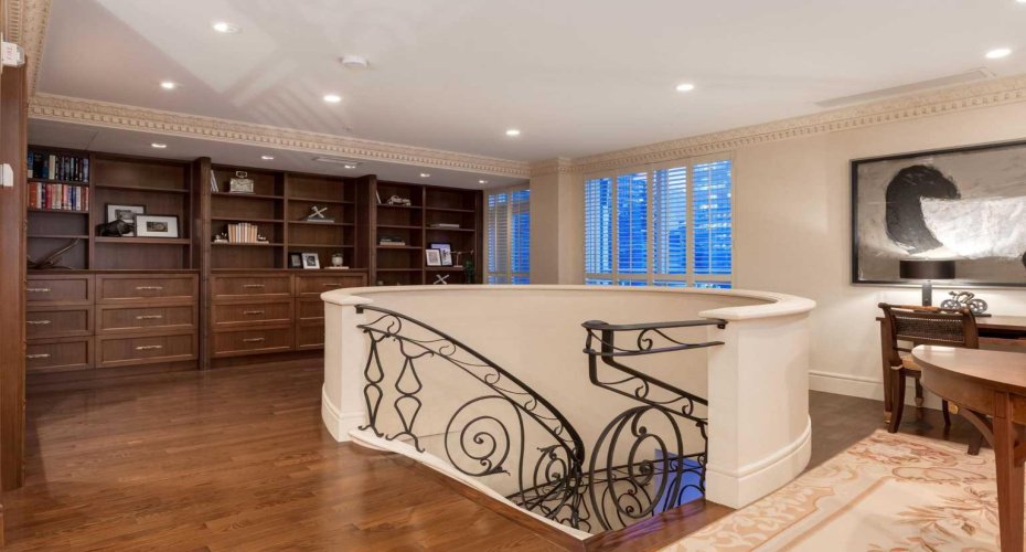 690 Princeton Way, Calgary, Alberta T2P 5J9, 2 Bedrooms Bedrooms, ,6 BathroomsBathrooms,Residential,For Sale,Princeton,A2262967