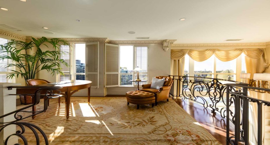 690 Princeton Way, Calgary, Alberta T2P 5J9, 2 Bedrooms Bedrooms, ,6 BathroomsBathrooms,Residential,For Sale,Princeton,A2262967