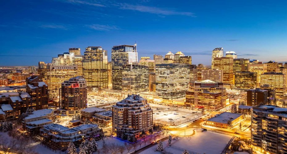 690 Princeton Way, Calgary, Alberta T2P 5J9, 2 Bedrooms Bedrooms, ,6 BathroomsBathrooms,Residential,For Sale,Princeton,A2262967