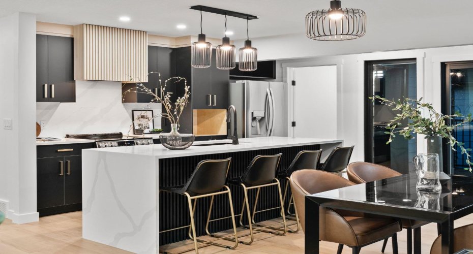 4940 45 Street, Calgary, Alberta T3E 3W4, 4 Bedrooms Bedrooms, ,3 BathroomsBathrooms,Residential,For Sale,45,A2264944