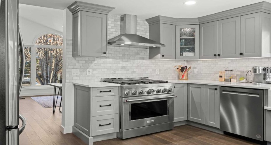 51 Hunters Crescent, Okotoks, Alberta T1S1M2, 3 Bedrooms Bedrooms, ,3 BathroomsBathrooms,Residential,For Sale,Hunters,A2282300