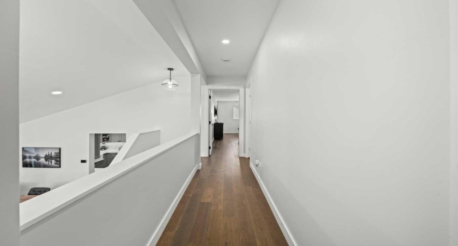 51 Hunters Crescent, Okotoks, Alberta T1S1M2, 3 Bedrooms Bedrooms, ,3 BathroomsBathrooms,Residential,For Sale,Hunters,A2282300