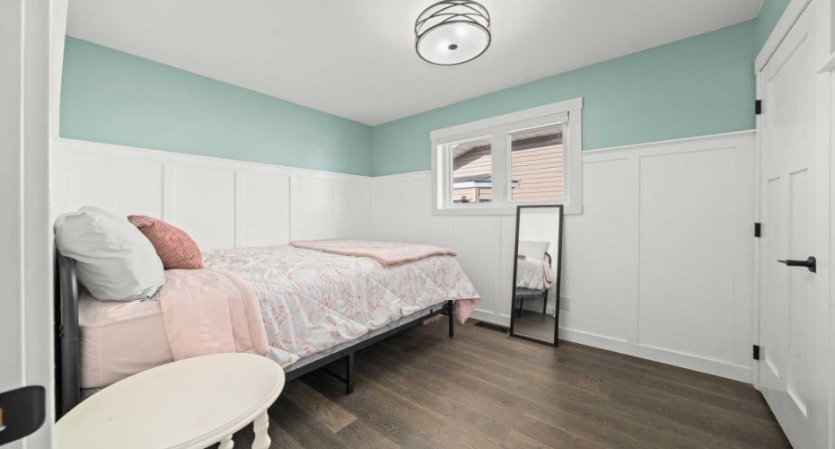 51 Hunters Crescent, Okotoks, Alberta T1S1M2, 3 Bedrooms Bedrooms, ,3 BathroomsBathrooms,Residential,For Sale,Hunters,A2282300