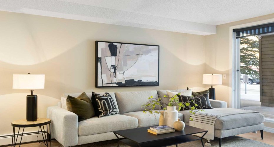 10 Prestwick Bay, Calgary, Alberta T2Z 0B4, 2 Bedrooms Bedrooms, ,1 BathroomBathrooms,Residential,For Sale,Prestwick,A2282420