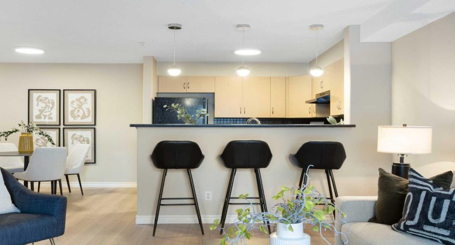 10 Prestwick Bay, Calgary, Alberta T2Z 0B4, 2 Bedrooms Bedrooms, ,1 BathroomBathrooms,Residential,For Sale,Prestwick,A2282420