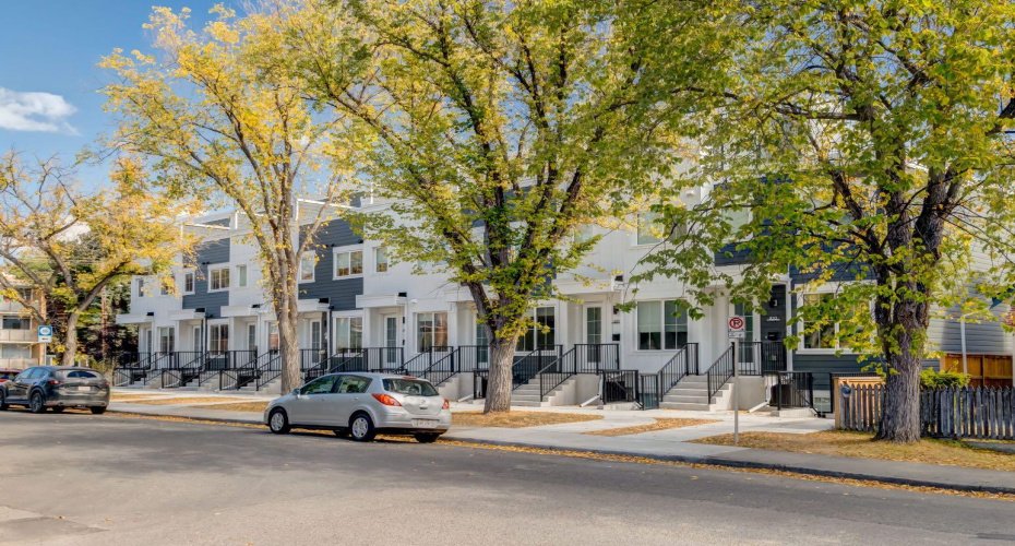 1651 8 Avenue, Calgary, Alberta T2N1C4, ,Commercial,For Sale,8,A2287084