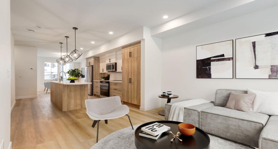 1651 8 Avenue, Calgary, Alberta T2N1C4, ,Commercial,For Sale,8,A2287084