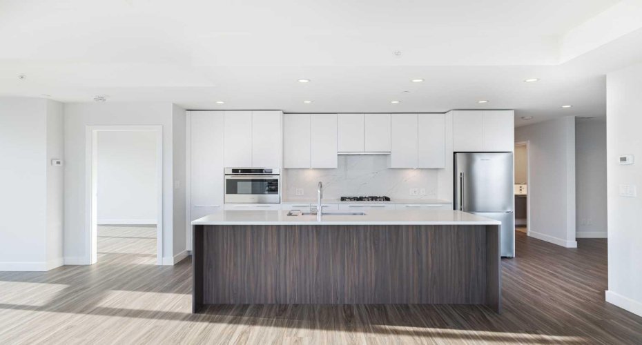 530 3 Street, Calgary, Alberta T2G2L8, ,Rental,3,A2287096