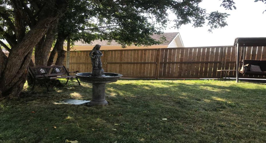 320 Haddon Road, Calgary, Alberta T2V 2Z3, 4 Bedrooms Bedrooms, ,2 BathroomsBathrooms,Residential,For Sale,Haddon,A2287705