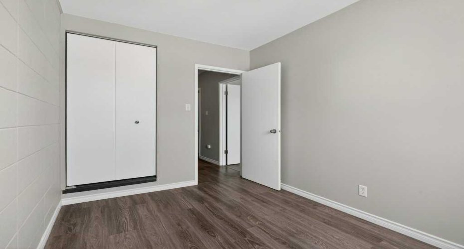 2211 19 Street, Calgary, Alberta T2E 4Y5, 3 Bedrooms Bedrooms, ,1 BathroomBathrooms,Residential,For Sale,19,A2297029