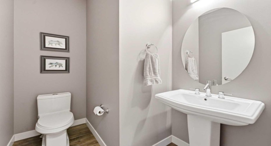 95 Sunset Way, Cochrane, Alberta T4C 0G2, 4 Bedrooms Bedrooms, ,4 BathroomsBathrooms,Residential,For Sale,Sunset,A2297049