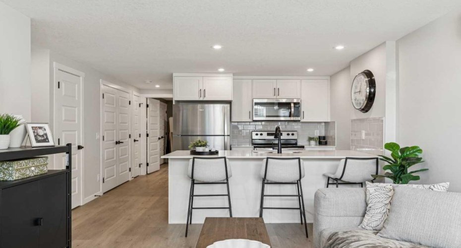 63 Belmont Passage, Calgary, Alberta T2X4H7, 1 Bedroom Bedrooms, ,1 BathroomBathrooms,Residential,For Sale,Belmont,A2297119