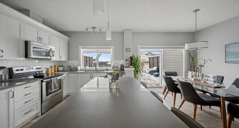 38 Sage Bluff Gate, Calgary, Alberta T3R 0Y9, 4 Bedrooms Bedrooms, ,4 BathroomsBathrooms,Residential,For Sale,Sage Bluff,A2297224