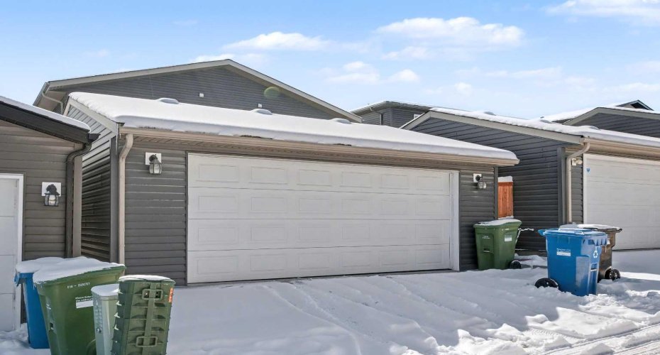 38 Sage Bluff Gate, Calgary, Alberta T3R 0Y9, 4 Bedrooms Bedrooms, ,4 BathroomsBathrooms,Residential,For Sale,Sage Bluff,A2297224