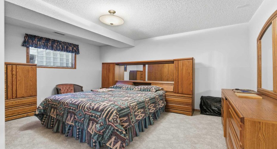 531 Sierra Morena Court, Calgary, Alberta T3H 3C2, 3 Bedrooms Bedrooms, ,3 BathroomsBathrooms,Residential,For Sale,Sierra Morena,A2297449