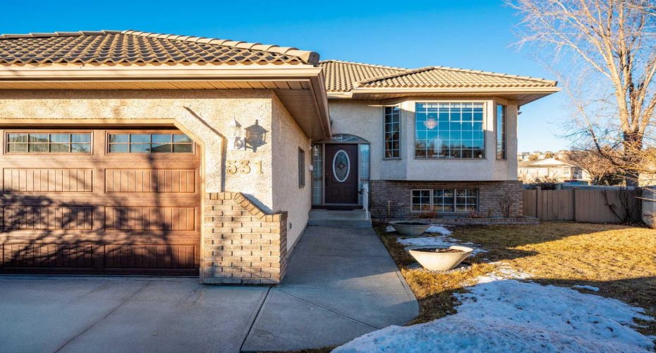 531 Sierra Morena Court, Calgary, Alberta T3H 3C2, 3 Bedrooms Bedrooms, ,3 BathroomsBathrooms,Residential,For Sale,Sierra Morena,A2297449
