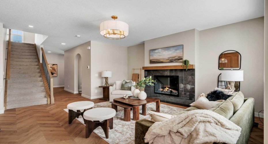 47 Sundown Crescent, Cochrane, Alberta T4C 0H4, 3 Bedrooms Bedrooms, ,3 BathroomsBathrooms,Residential,For Sale,Sundown,A2297461