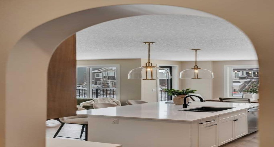 47 Sundown Crescent, Cochrane, Alberta T4C 0H4, 3 Bedrooms Bedrooms, ,3 BathroomsBathrooms,Residential,For Sale,Sundown,A2297461