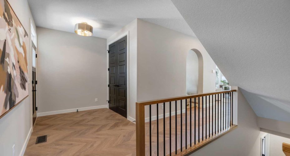 47 Sundown Crescent, Cochrane, Alberta T4C 0H4, 3 Bedrooms Bedrooms, ,3 BathroomsBathrooms,Residential,For Sale,Sundown,A2297461