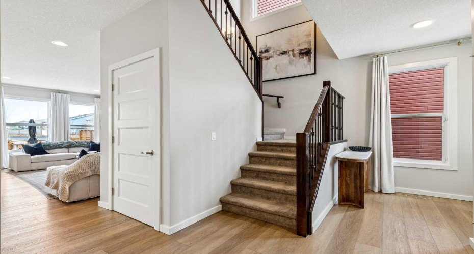 44 Legacy Landing, Calgary, Alberta T2X 2E5, 3 Bedrooms Bedrooms, ,4 BathroomsBathrooms,Residential,For Sale,Legacy,A2297636