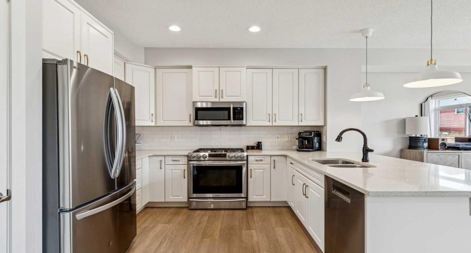 44 Legacy Landing, Calgary, Alberta T2X 2E5, 3 Bedrooms Bedrooms, ,4 BathroomsBathrooms,Residential,For Sale,Legacy,A2297636