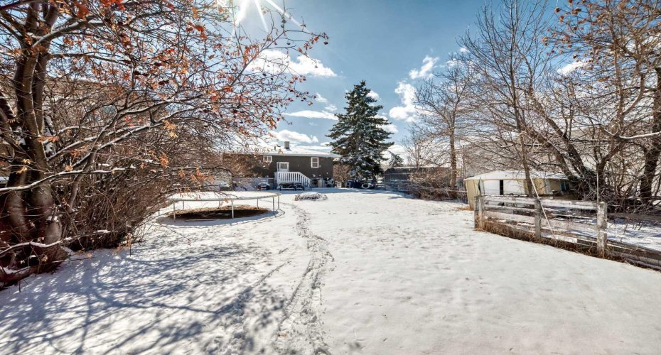 LARGE REAR YARD, 135 FEET DEEP LOT