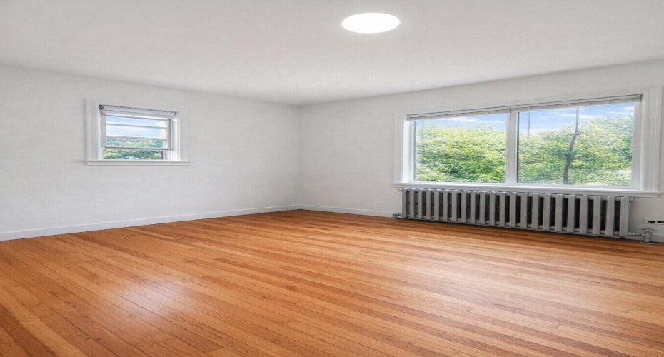 326 27 Avenue, Calgary, Alberta T2E 2A2, 3 Bedrooms Bedrooms, ,2 BathroomsBathrooms,Residential,For Sale,27,A2297758