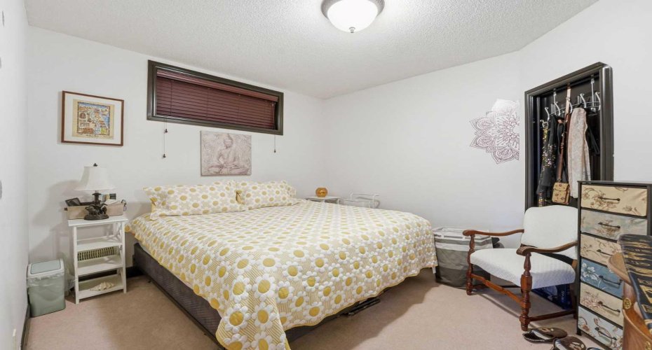 224 Everbrook Way, Calgary, Alberta T2Y0E8, 4 Bedrooms Bedrooms, ,4 BathroomsBathrooms,Residential,For Sale,Everbrook,A2297787