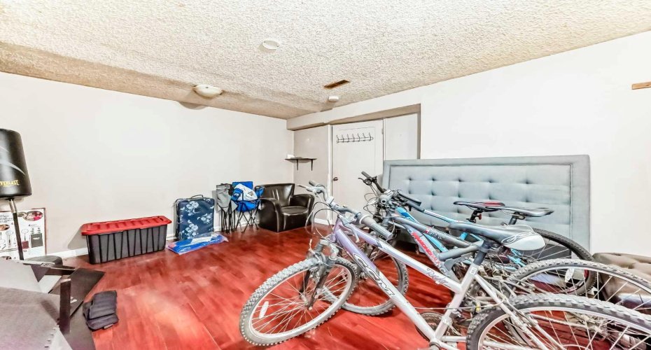 4809 60 Street, Calgary, Alberta T1Y 3B8, 4 Bedrooms Bedrooms, ,2 BathroomsBathrooms,Residential,For Sale,60,A2297843