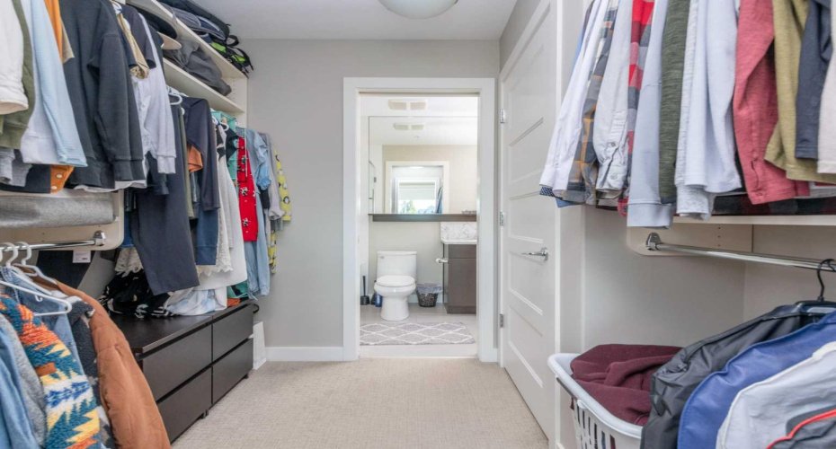 145 Burma Star Road, Calgary, Alberta T3E 8A8, 1 Bedroom Bedrooms, ,1 BathroomBathrooms,Residential,For Sale,Burma Star,A2297961