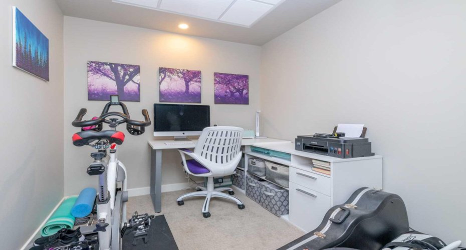 145 Burma Star Road, Calgary, Alberta T3E 8A8, 1 Bedroom Bedrooms, ,1 BathroomBathrooms,Residential,For Sale,Burma Star,A2297961