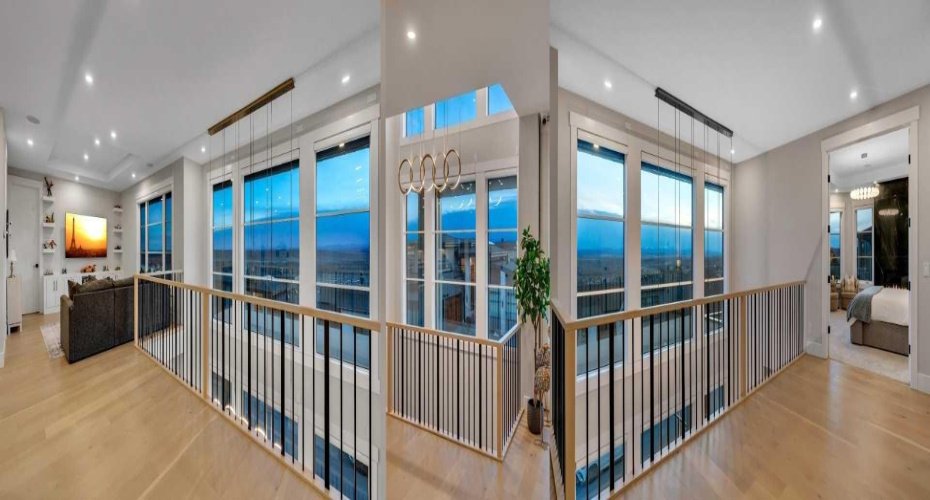 800 Elkton Close, Calgary, Alberta T3H 1W6, 5 Bedrooms Bedrooms, ,6 BathroomsBathrooms,Residential,For Sale,Elkton,A2298003