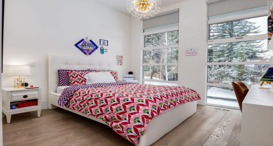 106 Pumpridge Place, Calgary, Alberta T2V5E7, 5 Bedrooms Bedrooms, ,6 BathroomsBathrooms,Residential,For Sale,Pumpridge,A2292405