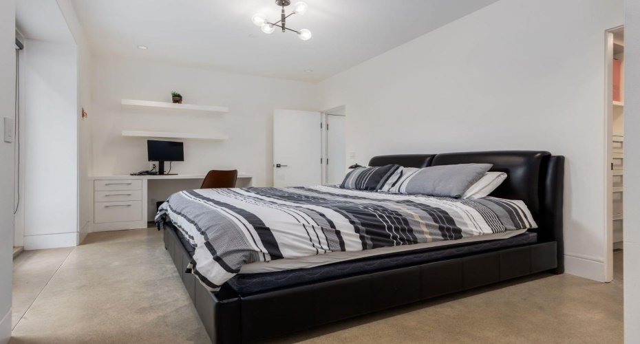 106 Pumpridge Place, Calgary, Alberta T2V5E7, 5 Bedrooms Bedrooms, ,6 BathroomsBathrooms,Residential,For Sale,Pumpridge,A2292405