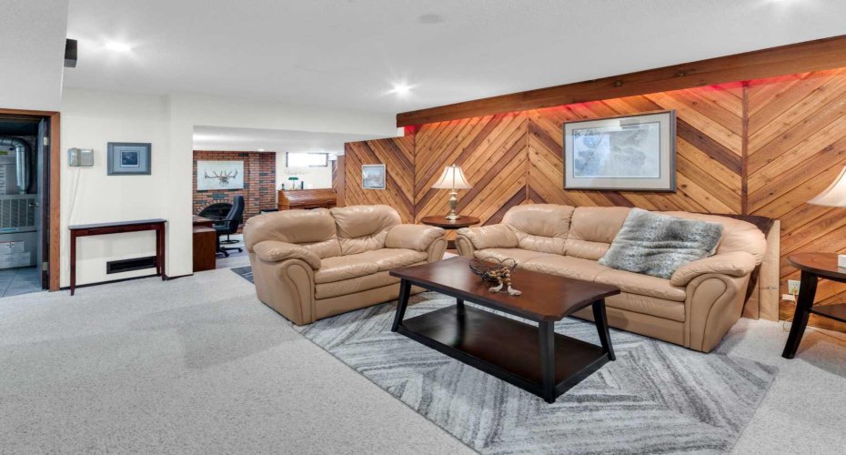 4640 Rundlehill Road, Calgary, Alberta T1Y 2P5, 4 Bedrooms Bedrooms, ,3 BathroomsBathrooms,Residential,For Sale,Rundlehill,A2295016