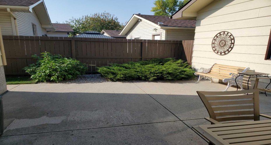 4640 Rundlehill Road, Calgary, Alberta T1Y 2P5, 4 Bedrooms Bedrooms, ,3 BathroomsBathrooms,Residential,For Sale,Rundlehill,A2295016