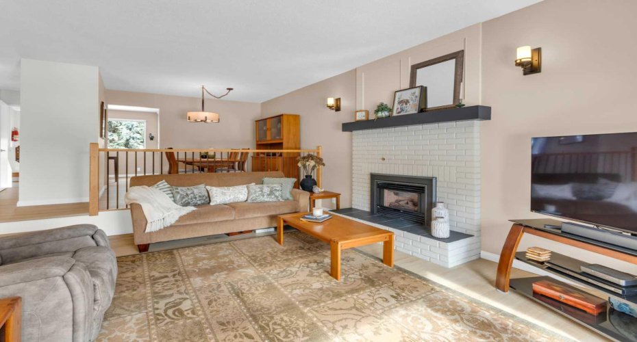 4640 Rundlehill Road, Calgary, Alberta T1Y 2P5, 4 Bedrooms Bedrooms, ,3 BathroomsBathrooms,Residential,For Sale,Rundlehill,A2295016