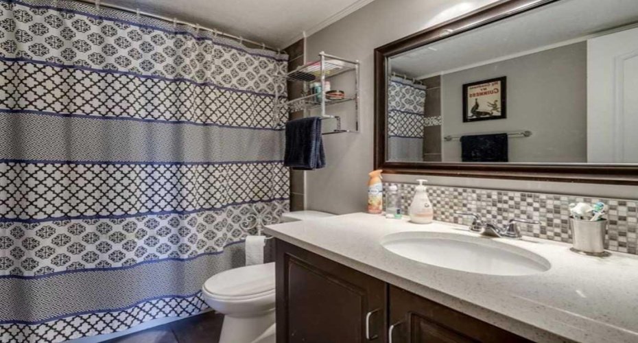 735 12 Avenue, Calgary, Alberta T2R 1J7, 2 Bedrooms Bedrooms, ,1 BathroomBathrooms,Residential,For Sale,12,A2295373