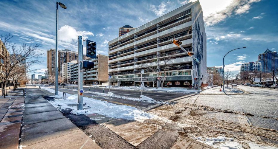 735 12 Avenue, Calgary, Alberta T2R 1J7, 2 Bedrooms Bedrooms, ,1 BathroomBathrooms,Residential,For Sale,12,A2295373