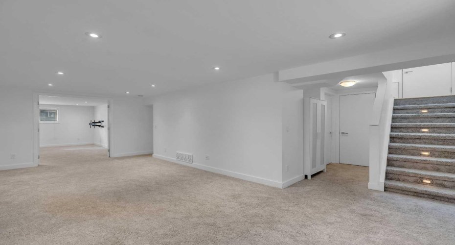 113 Langton Drive, Calgary, Alberta T3E 5G1, 4 Bedrooms Bedrooms, ,3 BathroomsBathrooms,Residential,For Sale,Langton,A2295562