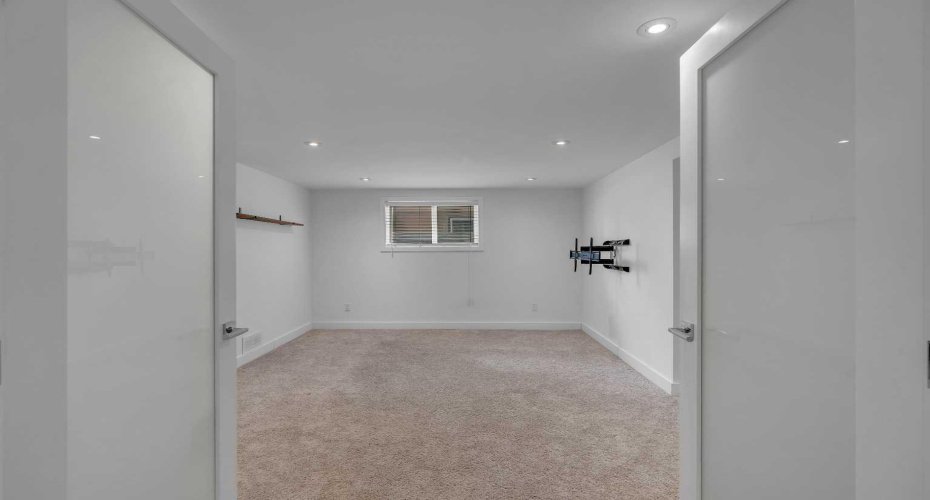 113 Langton Drive, Calgary, Alberta T3E 5G1, 4 Bedrooms Bedrooms, ,3 BathroomsBathrooms,Residential,For Sale,Langton,A2295562