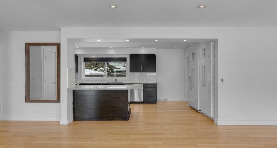 113 Langton Drive, Calgary, Alberta T3E 5G1, 4 Bedrooms Bedrooms, ,3 BathroomsBathrooms,Residential,For Sale,Langton,A2295562